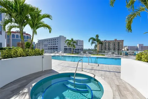 111 S Pineapple Avenue Sarasota FL 34236