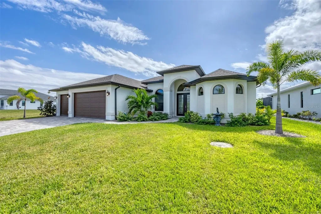 16660 Liggett Circle Port Charlotte FL 33981