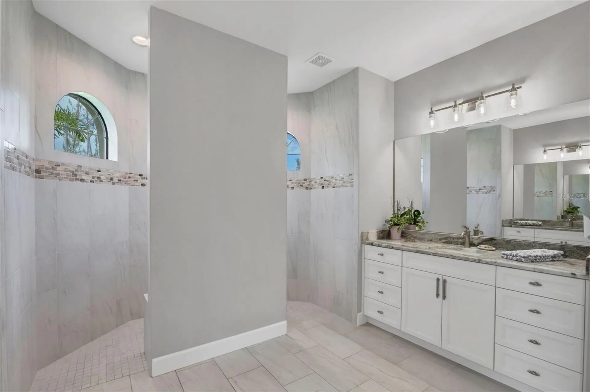 16660 Liggett Circle Port Charlotte FL 33981