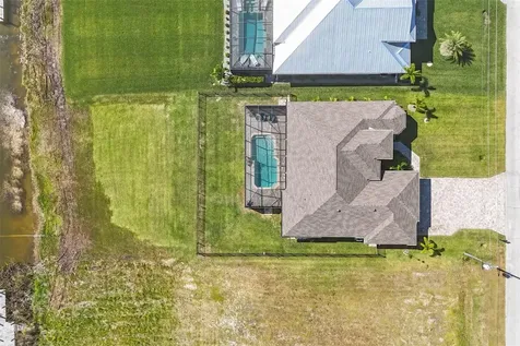 16660 Liggett Circle Port Charlotte FL 33981