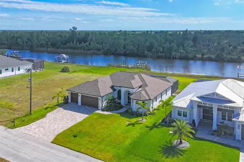 16660 Liggett Circle Port Charlotte FL 33981