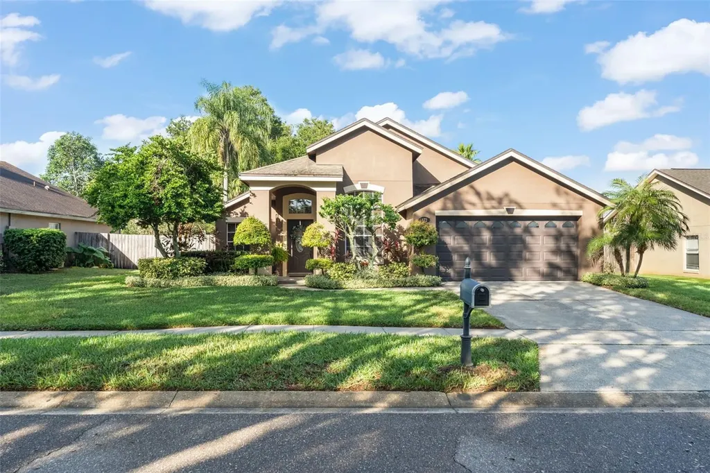 872 Lake Jackson Circle Apopka FL 32703