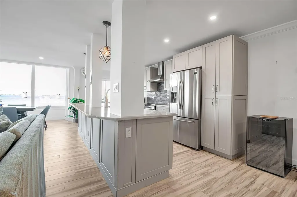 226 Golden Gate Point Sarasota FL 34236