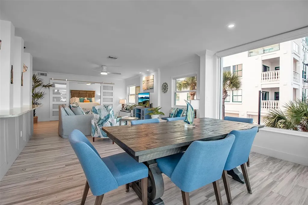 226 Golden Gate Point Sarasota FL 34236