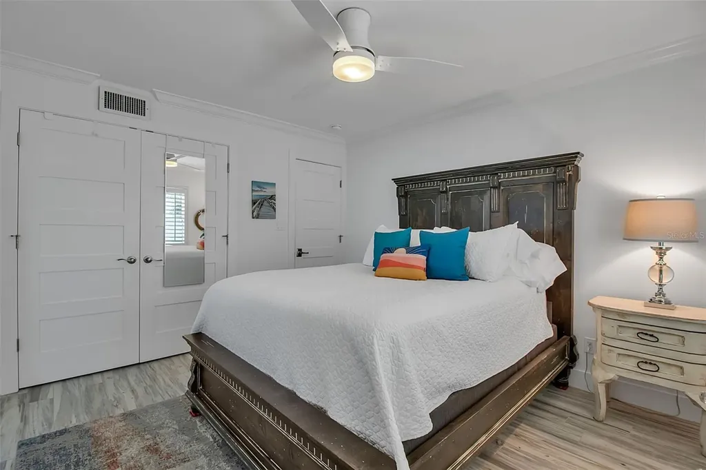 226 Golden Gate Point Sarasota FL 34236