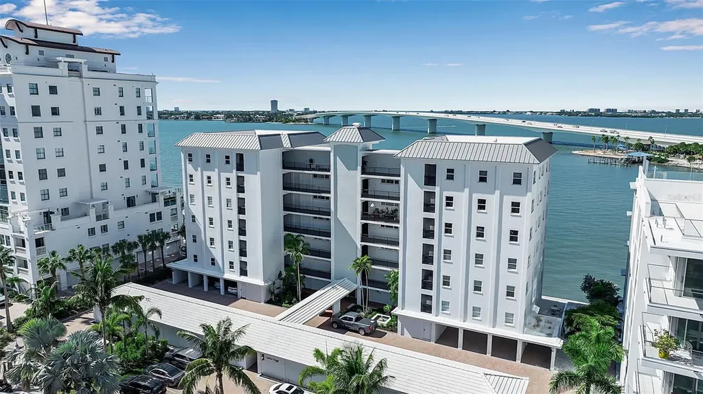 226 Golden Gate Point Sarasota FL 34236