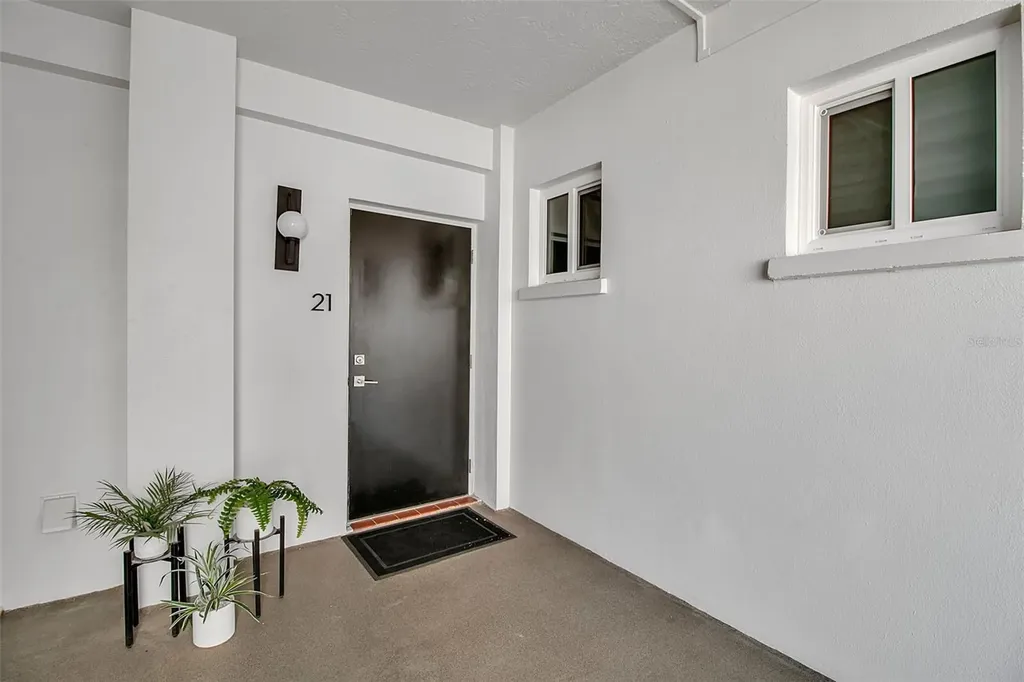 226 Golden Gate Point Sarasota FL 34236