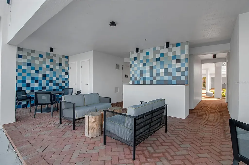 226 Golden Gate Point Sarasota FL 34236