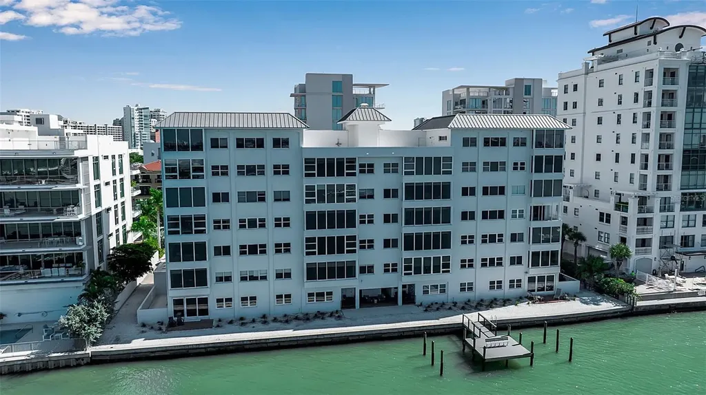 226 Golden Gate Point Sarasota FL 34236