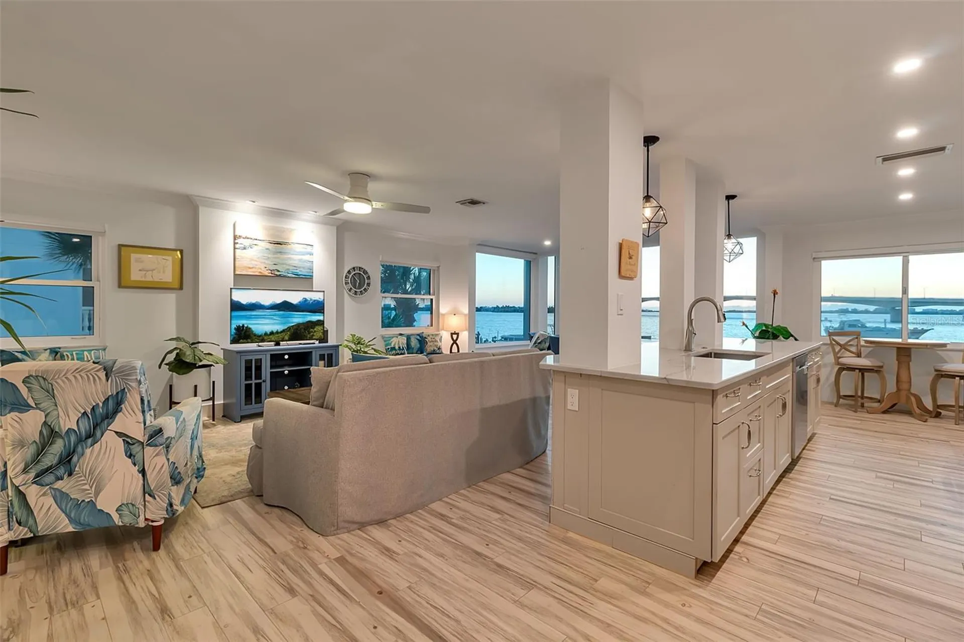 226 Golden Gate Point Sarasota FL 34236