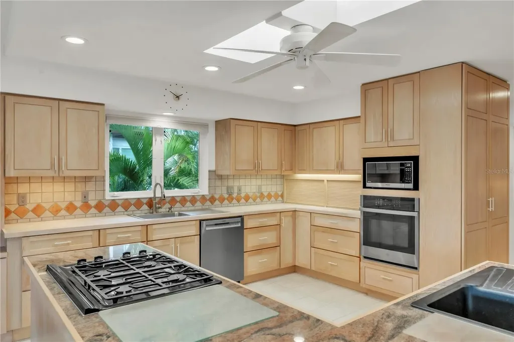 103 Sunset Lane Anna Maria FL 34216