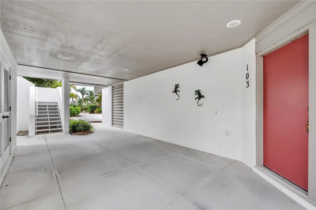 103 Sunset Lane Anna Maria FL 34216