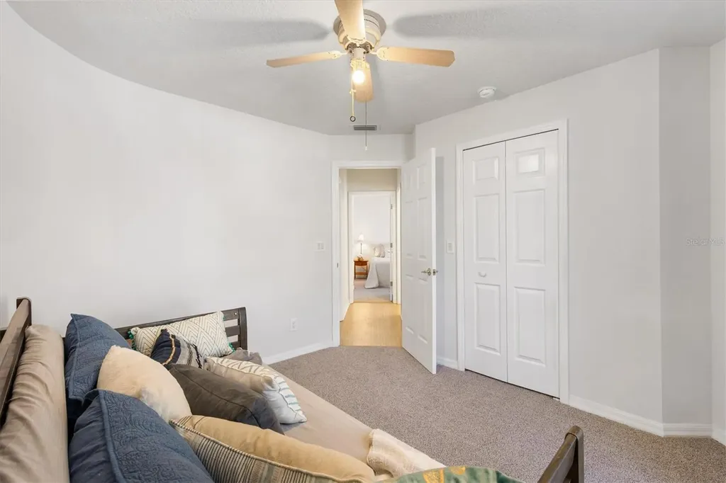 5610 King James Avenue Leesburg FL 34748
