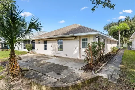 5610 King James Avenue Leesburg FL 34748
