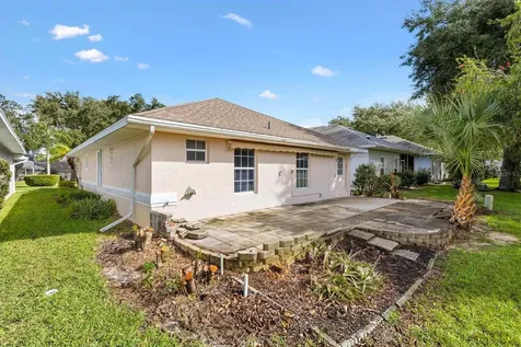 5610 King James Avenue Leesburg FL 34748