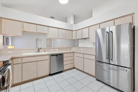 5610 King James Avenue Leesburg FL 34748