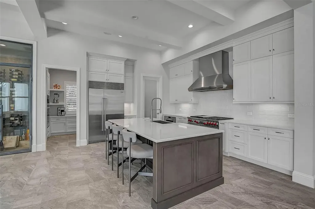 101 Seagull Lane Sarasota FL 34236