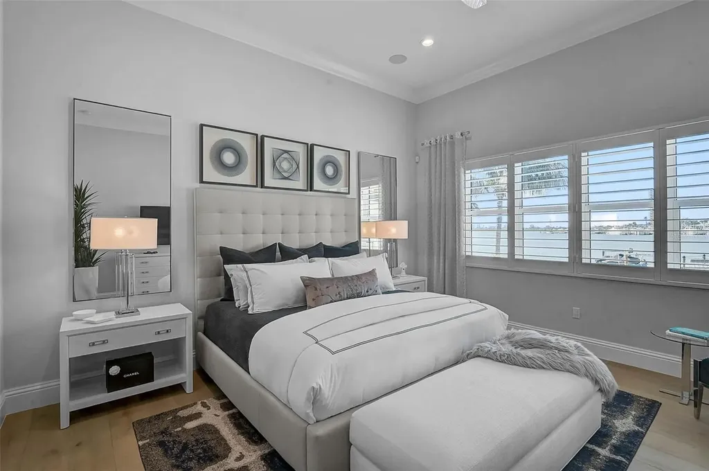 101 Seagull Lane Sarasota FL 34236