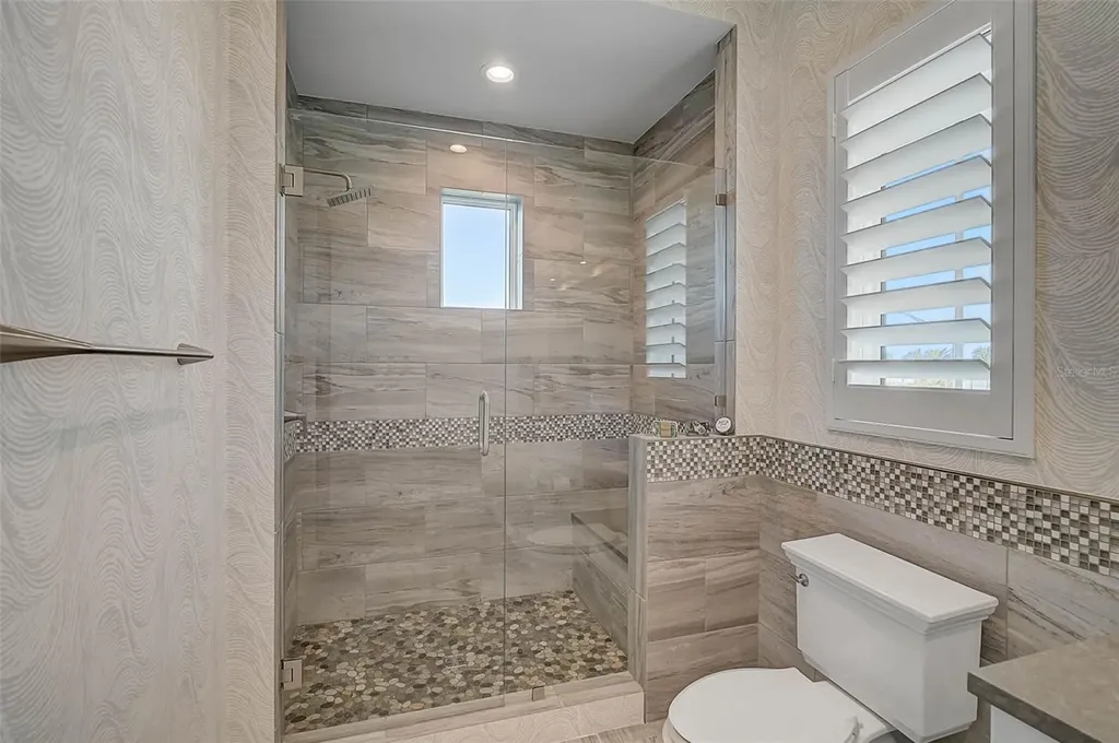 101 Seagull Lane Sarasota FL 34236
