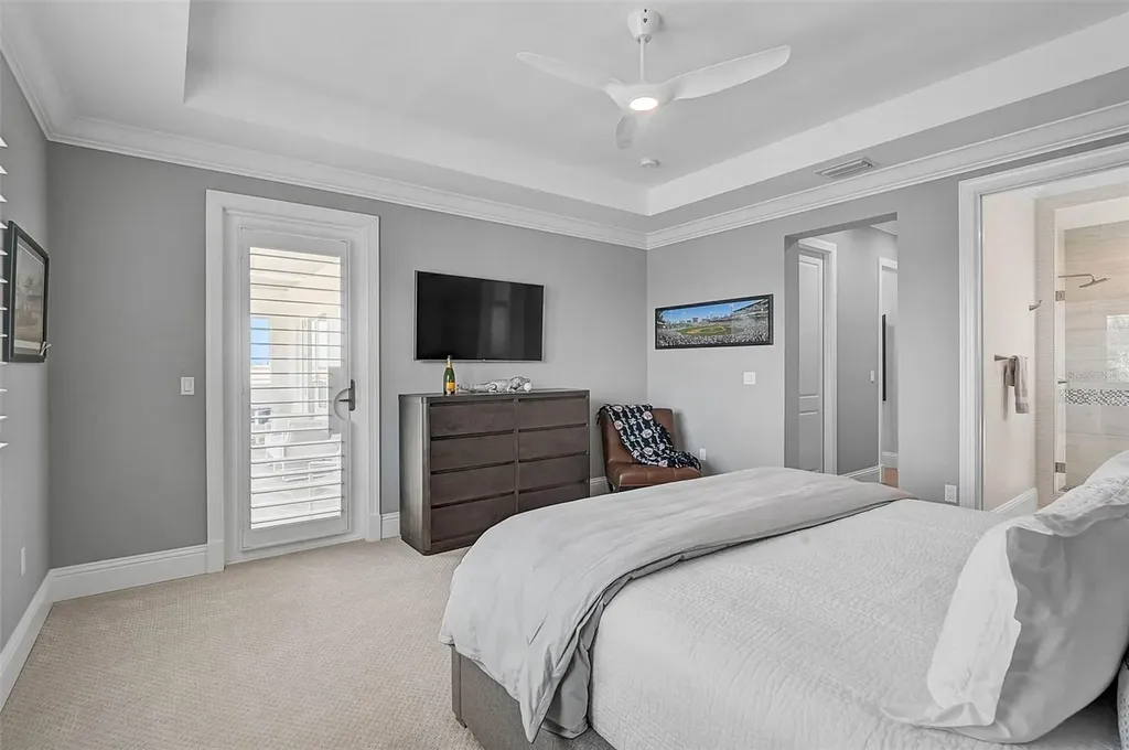 101 Seagull Lane Sarasota FL 34236