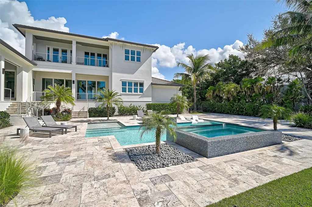 101 Seagull Lane Sarasota FL 34236
