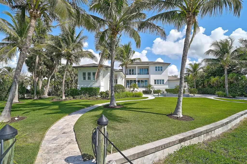 101 Seagull Lane Sarasota FL 34236