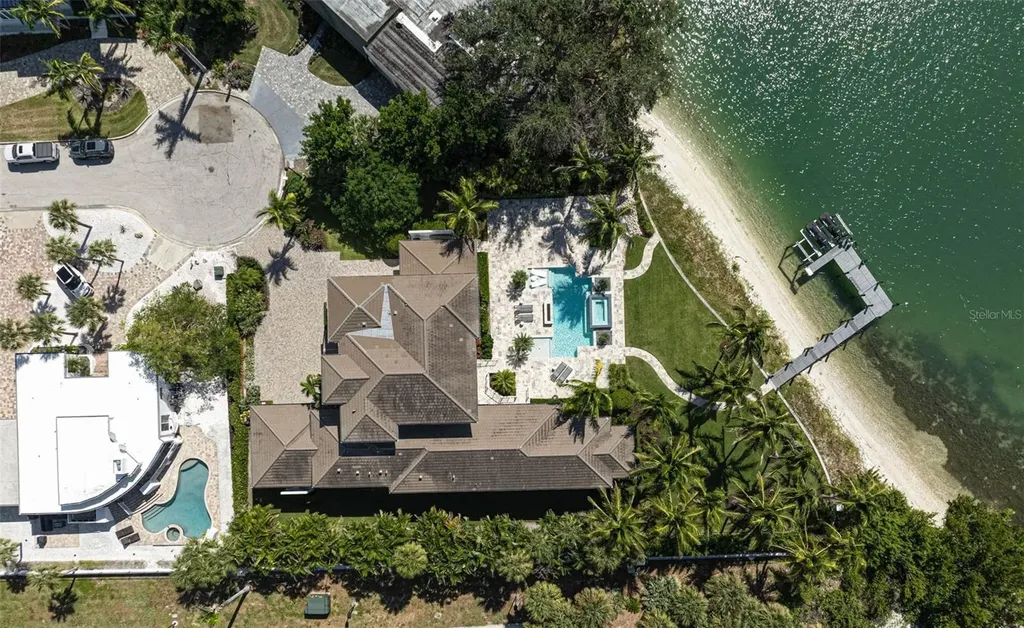 101 Seagull Lane Sarasota FL 34236