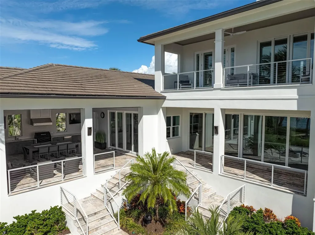 101 Seagull Lane Sarasota FL 34236