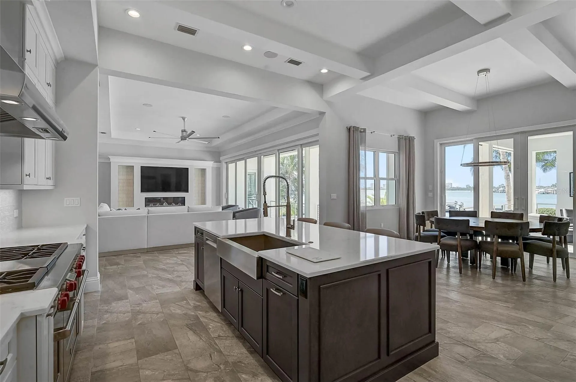 101 Seagull Lane Sarasota FL 34236