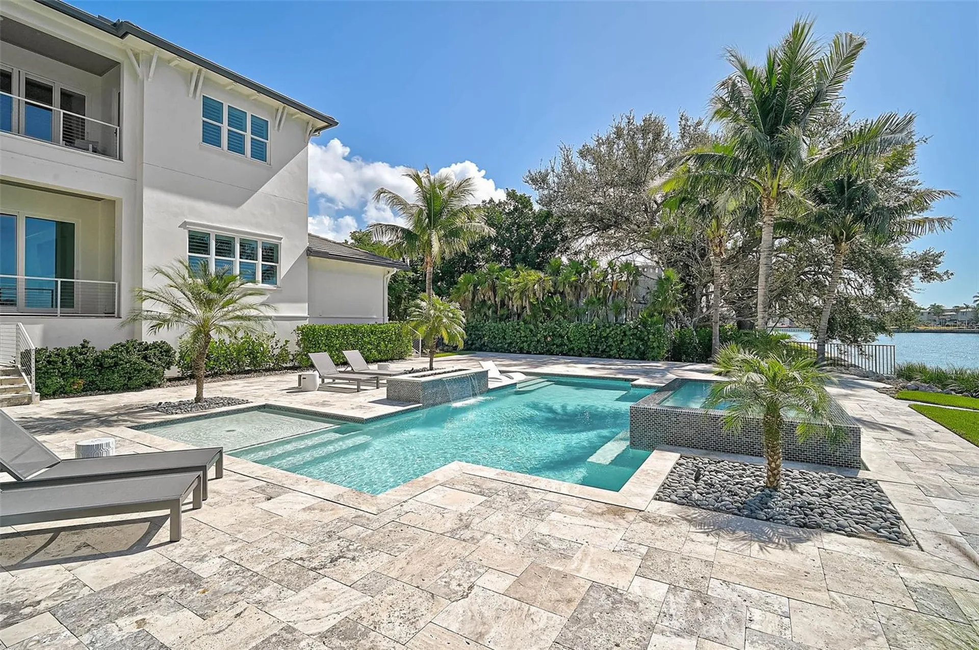 101 Seagull Lane Sarasota FL 34236