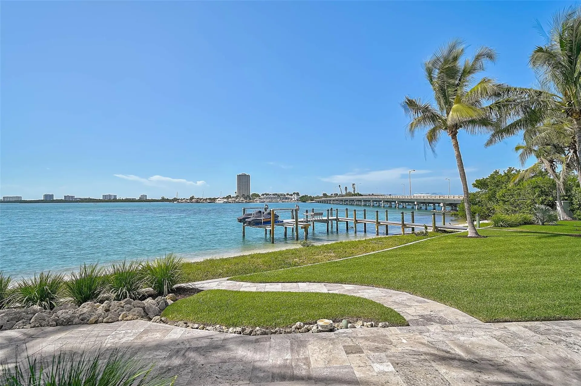 101 Seagull Lane Sarasota FL 34236
