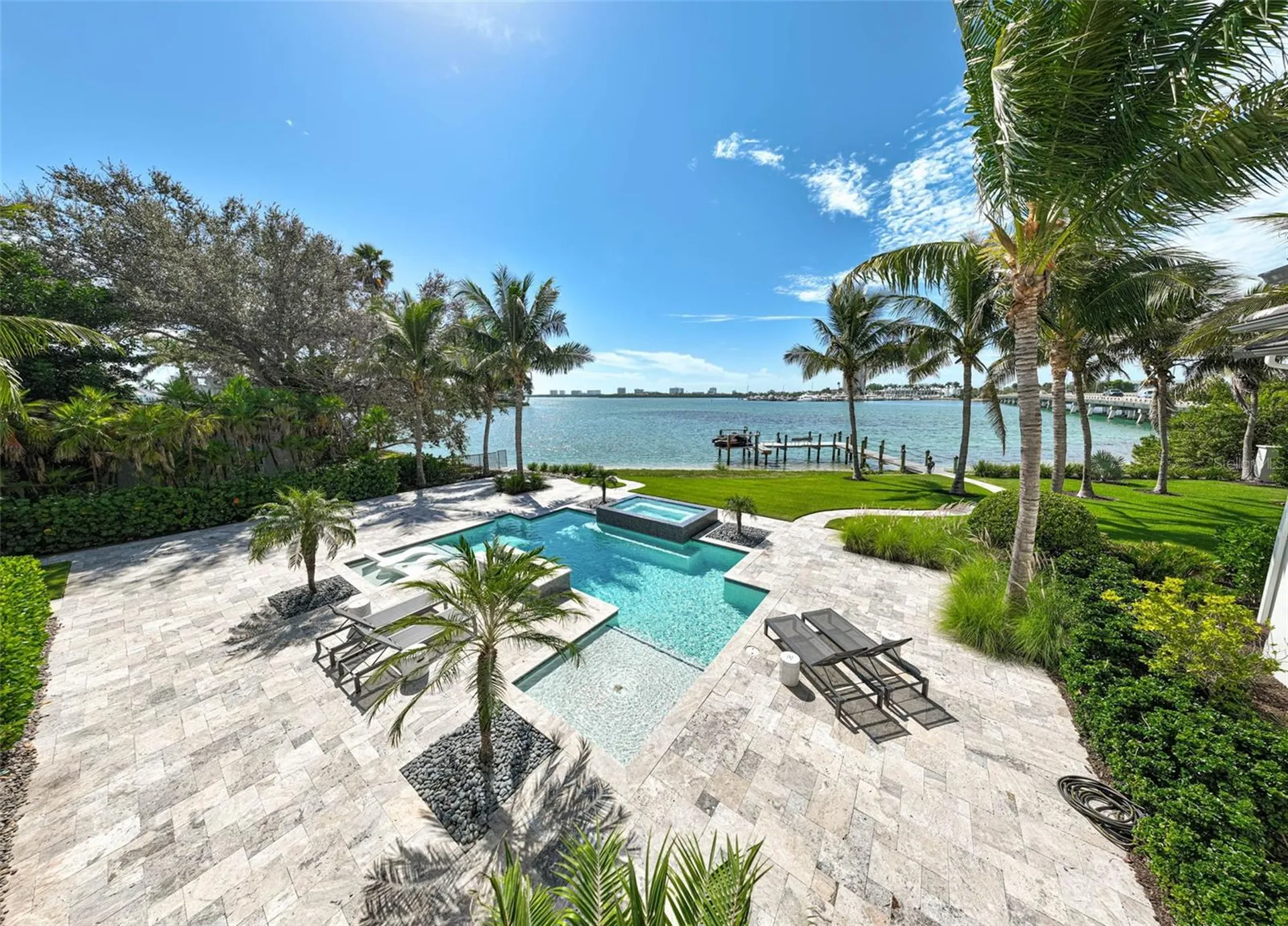 101 Seagull Lane Sarasota FL 34236