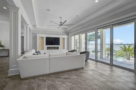 101 Seagull Lane Sarasota FL 34236