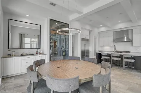 101 Seagull Lane Sarasota FL 34236