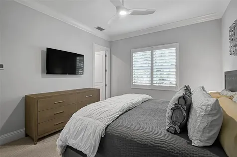 101 Seagull Lane Sarasota FL 34236
