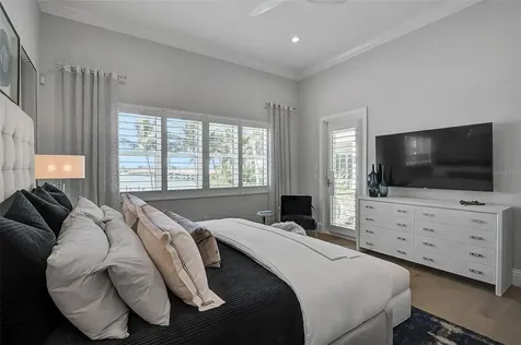 101 Seagull Lane Sarasota FL 34236
