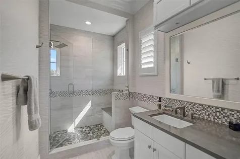 101 Seagull Lane Sarasota FL 34236