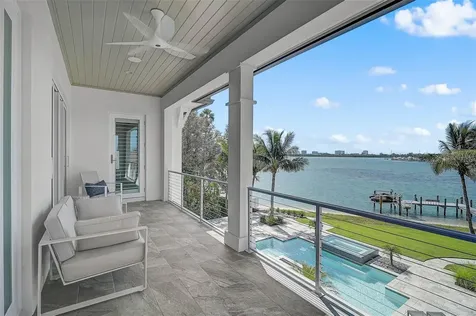 101 Seagull Lane Sarasota FL 34236