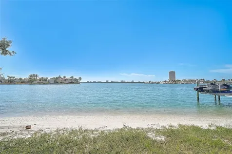 101 Seagull Lane Sarasota FL 34236