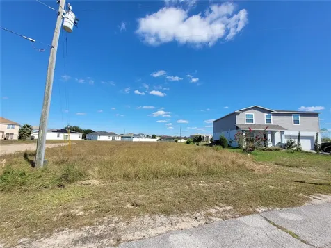 2233 Pecos Court Kissimmee FL 34759