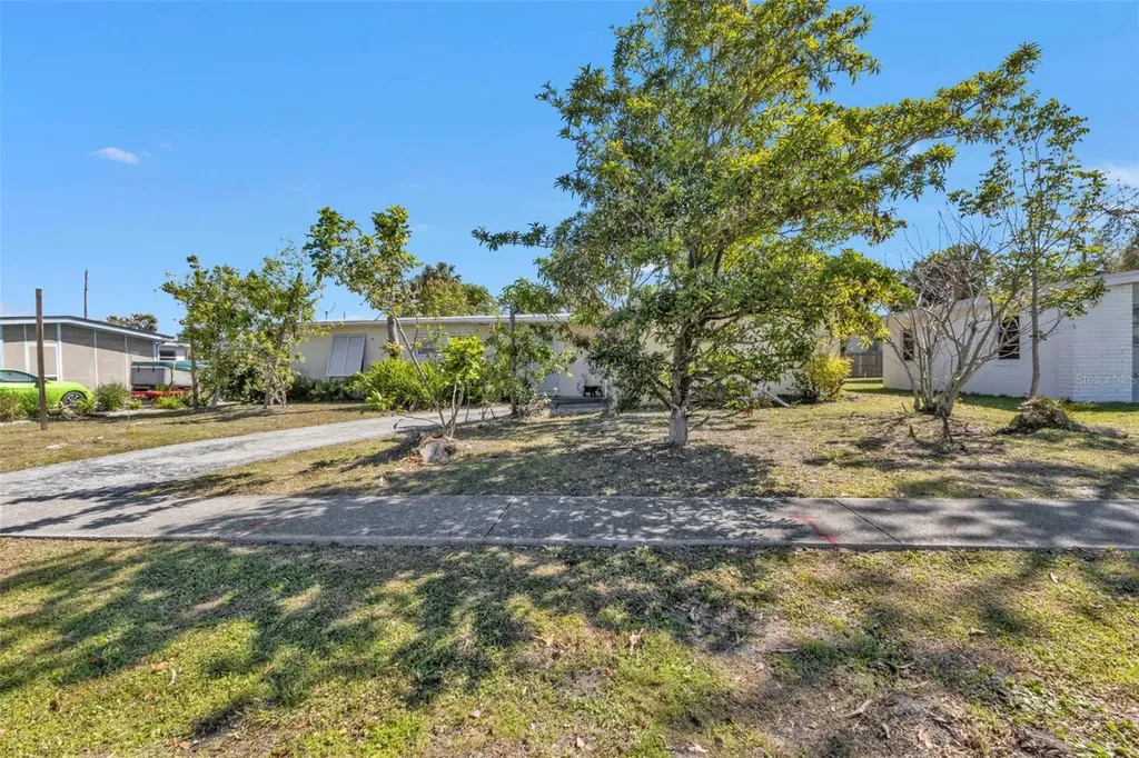 2440 Ednor Street Port Charlotte FL 33952