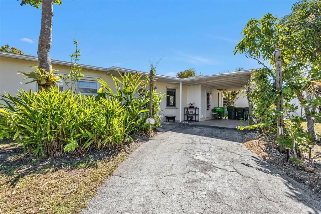 2440 Ednor Street Port Charlotte FL 33952