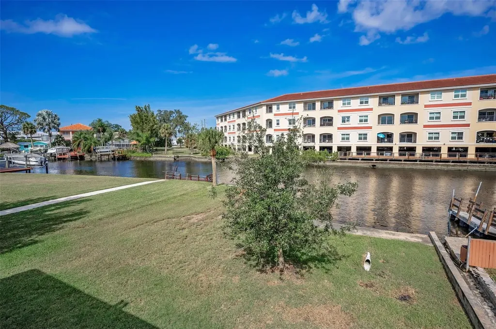 6141 Lafayette Street New Port Richey FL 34652