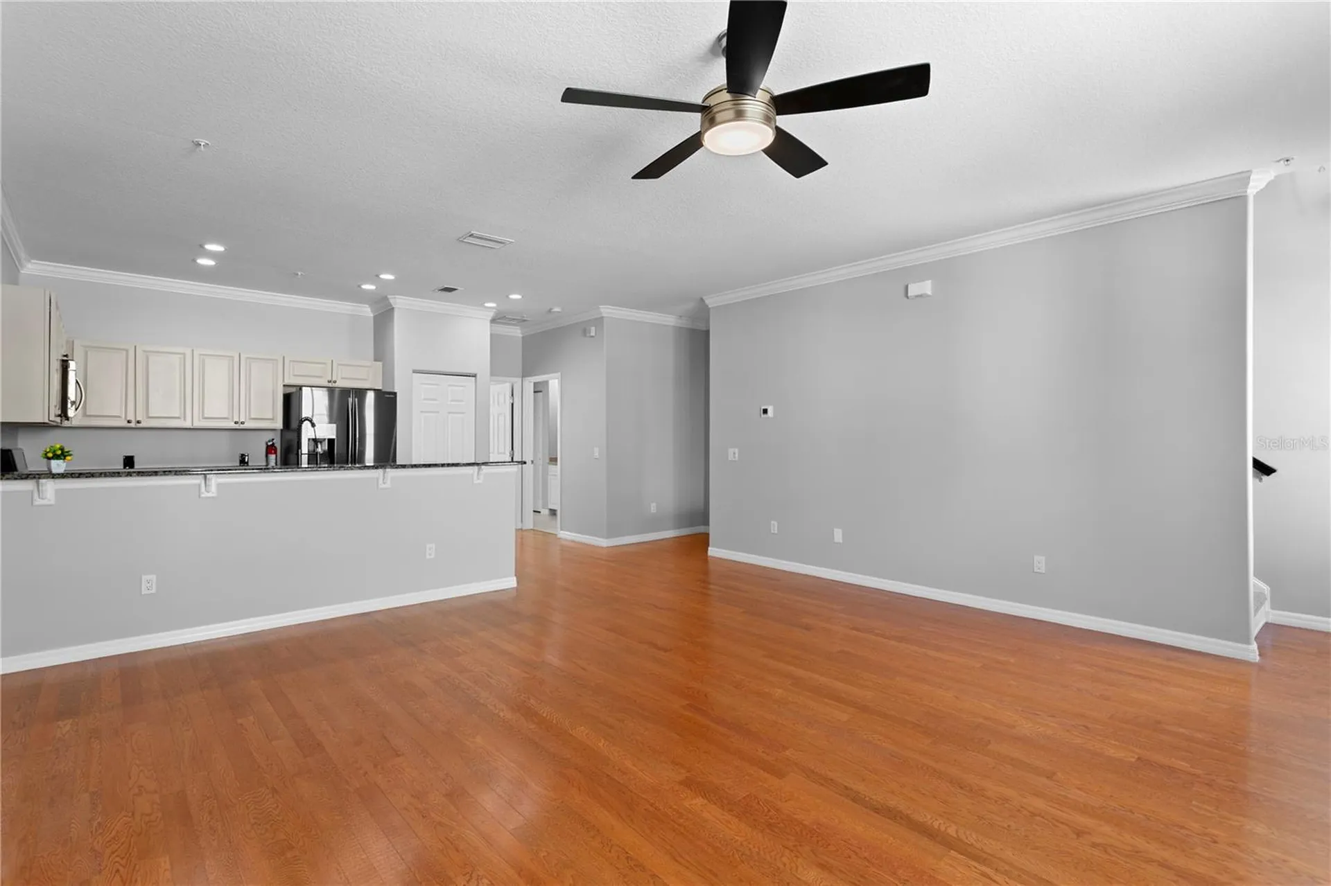 220 7th Avenue N St Petersburg FL 33701