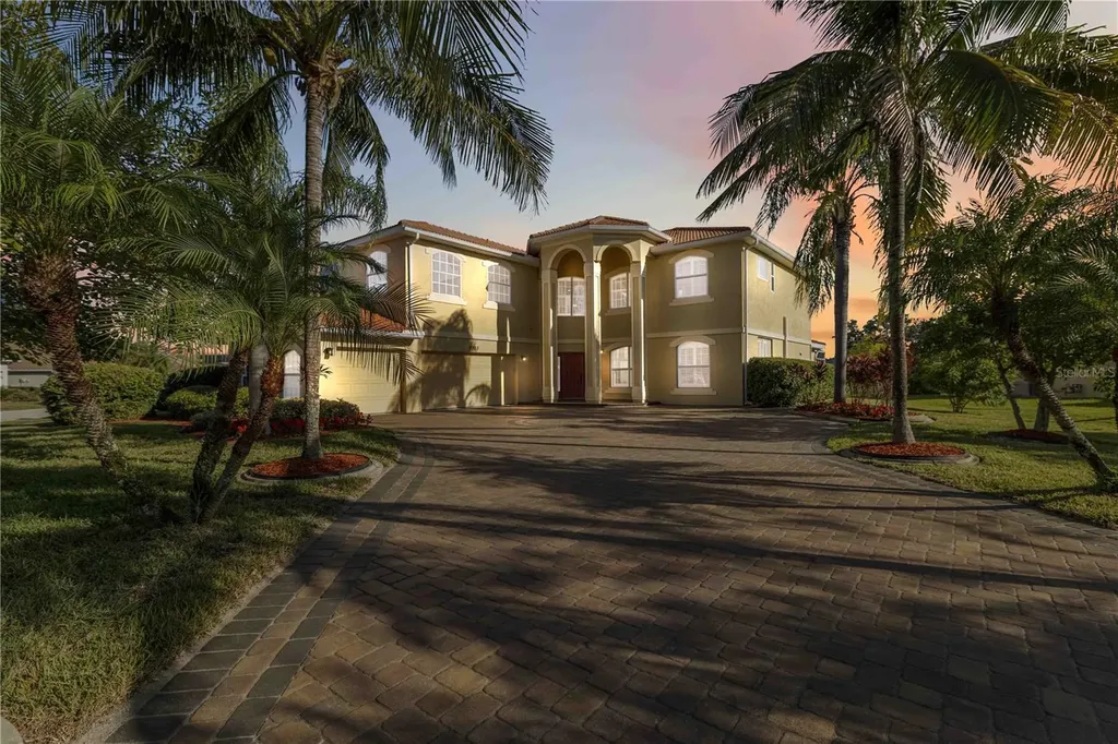 8323 Barton Farms Boulevard Sarasota FL 34240