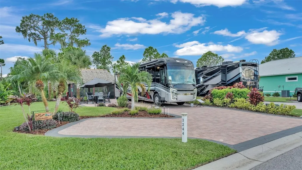 3244 Fish Hawk Drive Polk City FL 33868
