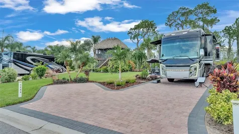 3244 Fish Hawk Drive Polk City FL 33868