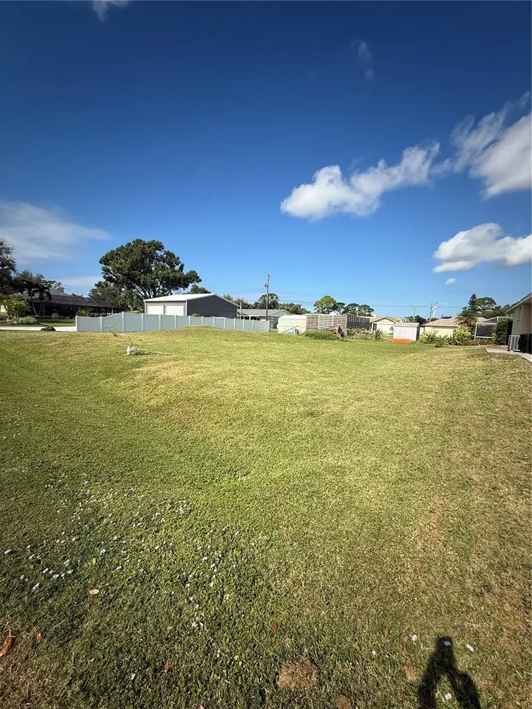 Unicorn Road Venice FL 34293
