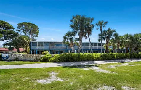 2850 Gulf Of Mexico Drive Longboat Key FL 34228