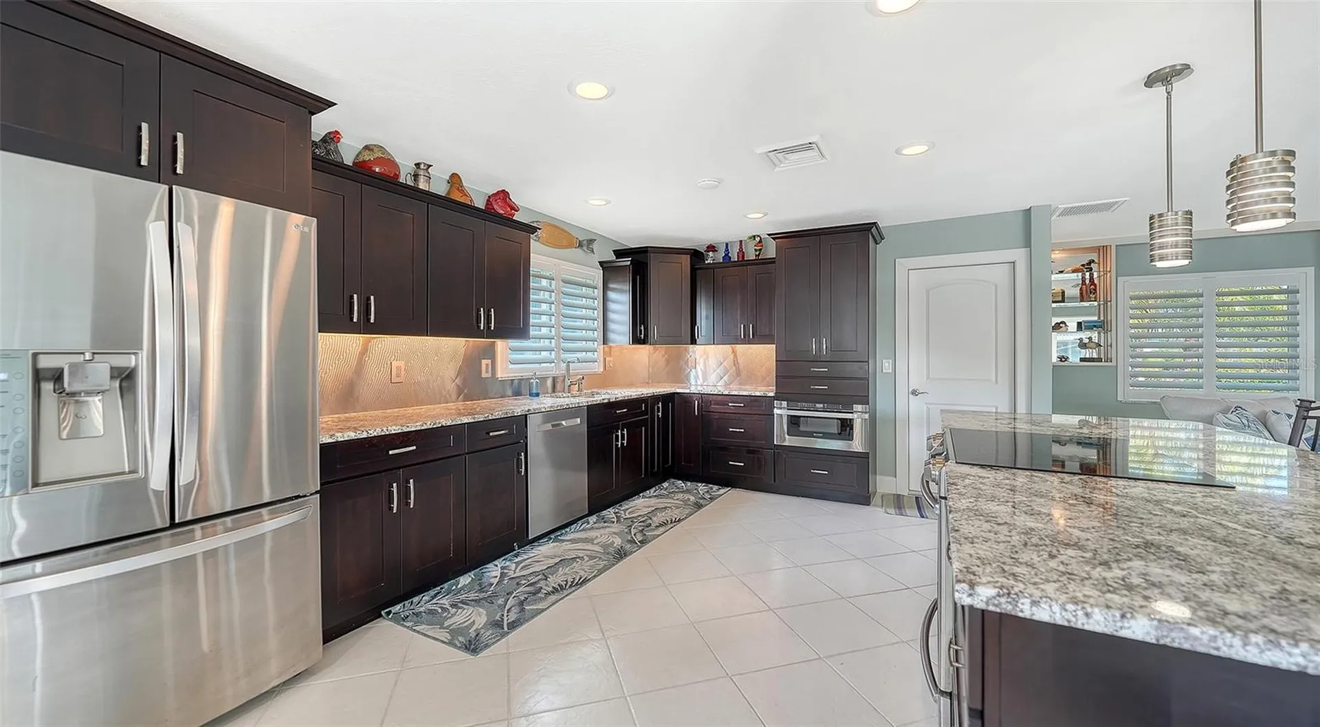 5569 Contento Drive Sarasota FL 34242
